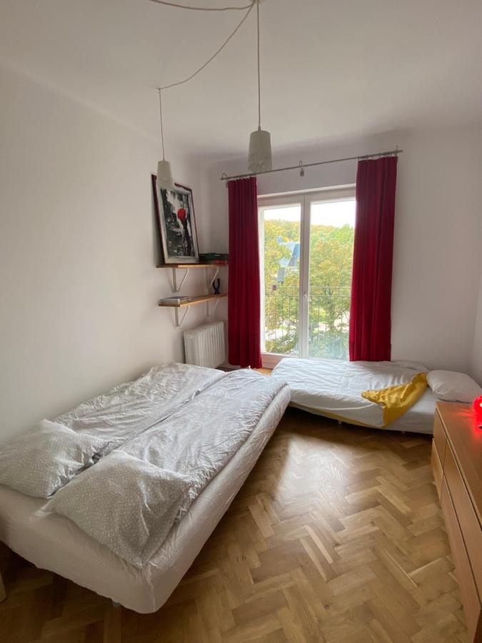 Kawalerka W Centrum Gdyni Z Osobna Kuchnia, 15 Min Spacerem Od Morza Gdynia Exterior photo